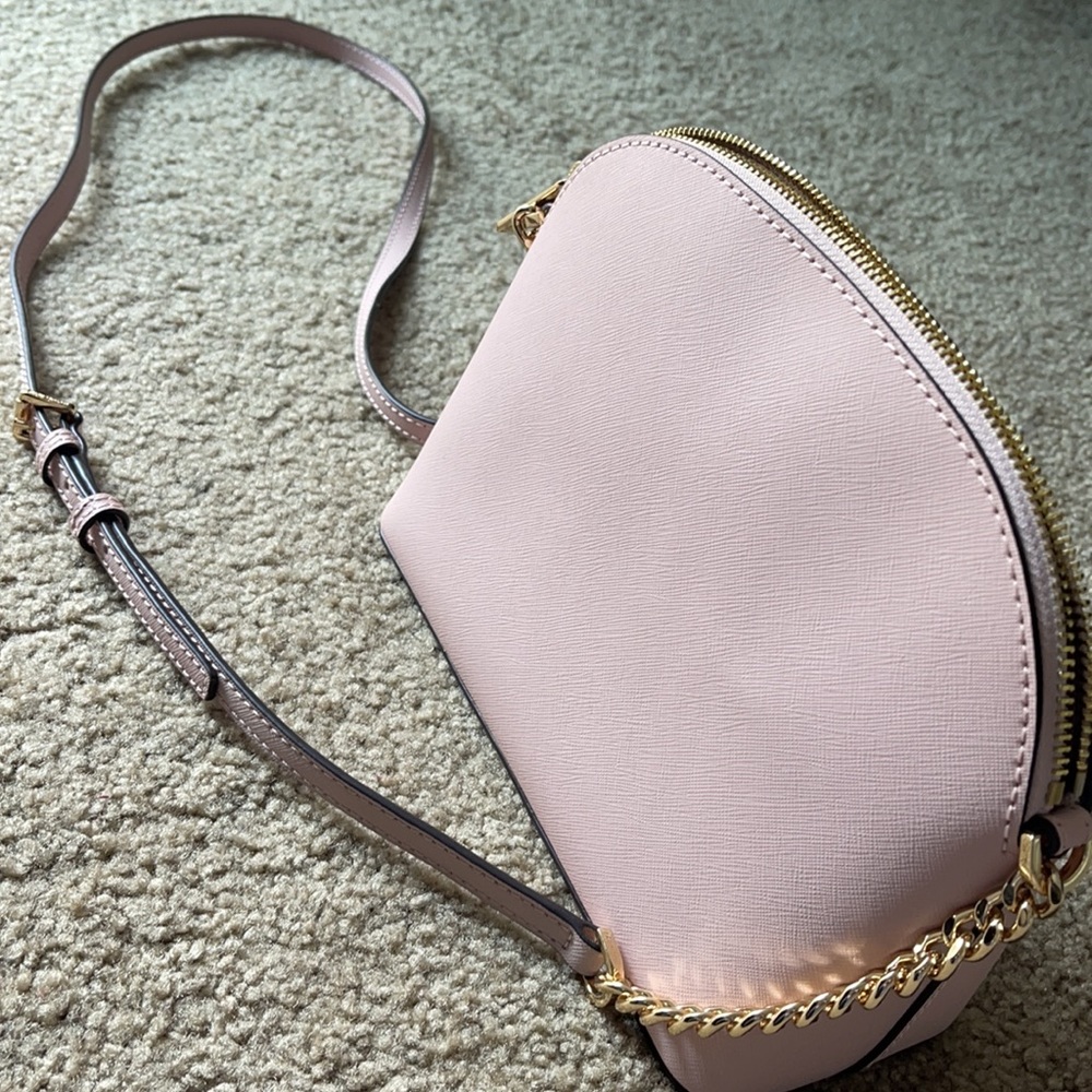 Michael Kors cross body - Picture 3 of 7
